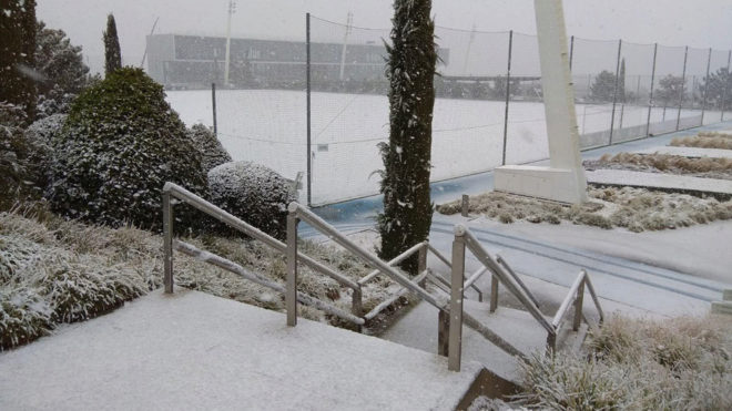 Ματαιώθηκε η προπόνηση της Ρεάλ λόγω χιονιού | tanea.gr