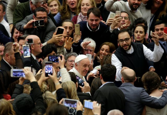 «Πόλεμος» στο Βατικανό για την επαναπροσέγγιση με την Κίνα