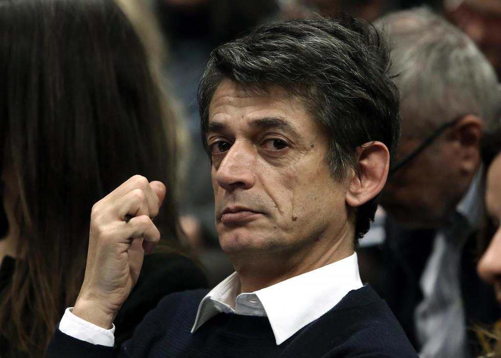 Κωνσταντοπούλου κατά Καρανίκα: Είναι χρυσοπληρωμένος τενεκές του Τσίπρα