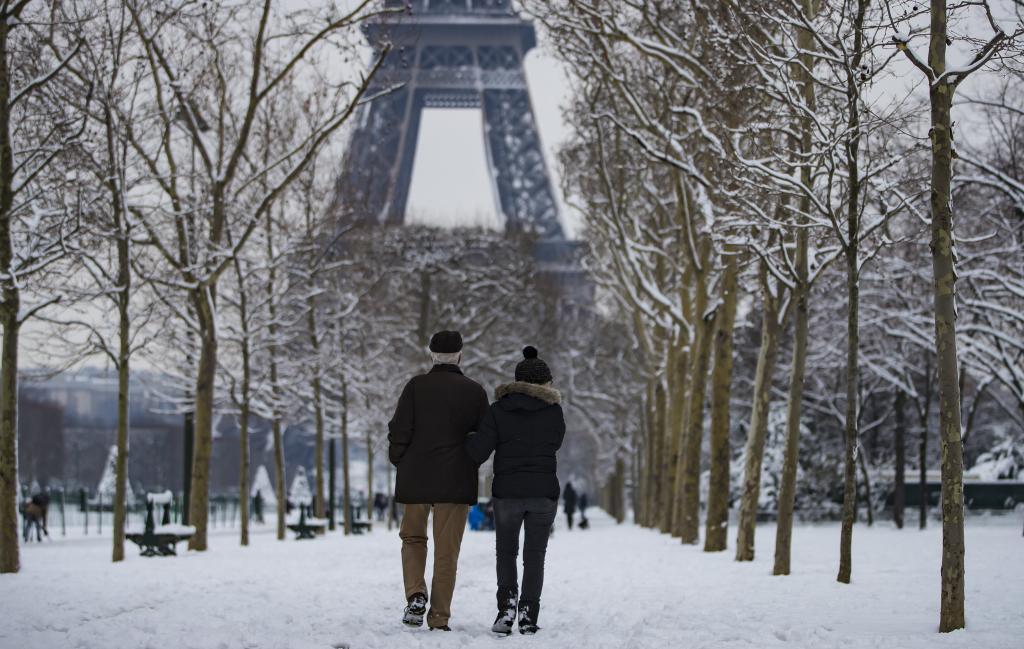 Ακυρώσεις πτήσεων της Air France λόγω χιονόπτωσης στο Παρίσι