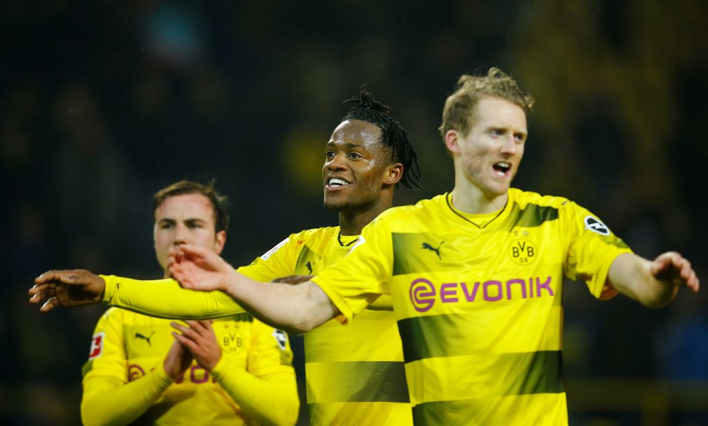 Η Ντόρτμουντ «καθάρισε» το Αμβούργο, ασταμάτητη η Μπάγερν