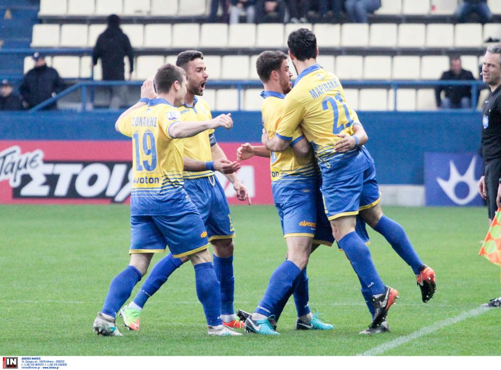 Άνετα ο Παναιτωλικός 3-0 τον Πλατανιά