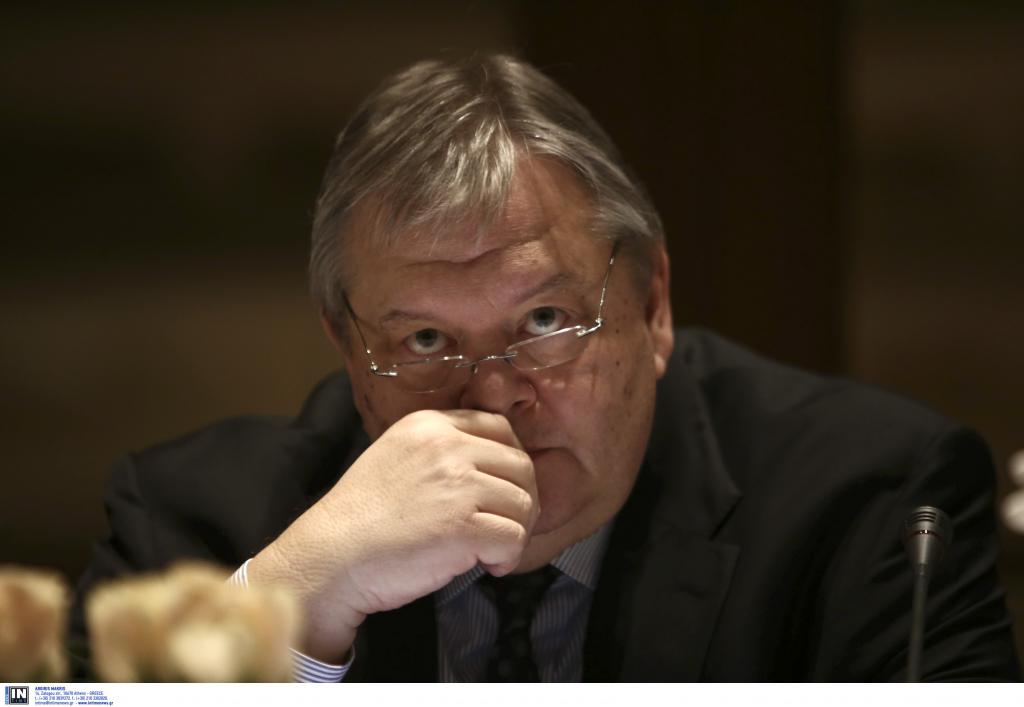 Βενιζέλος: Ενα βήμα πριν την εκθεμελίωση του κράτους δικαίου