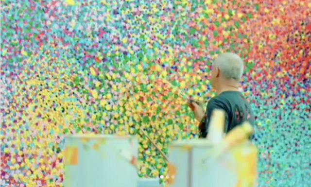 Ο «νέος» Ντέμιαν Χερστ εμπνέεται από τον Μπονάρ