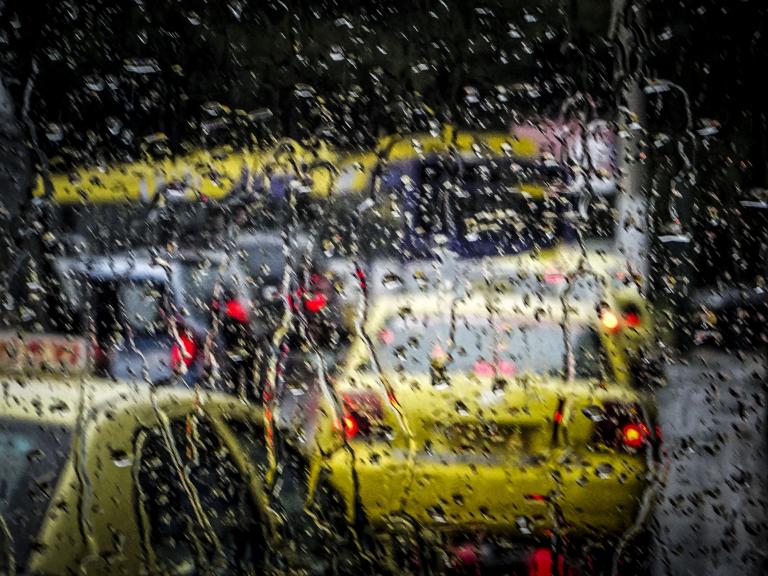 Ραγδαία επιδείνωση του καιρού - Βροχές και καταιγίδες το επόμενο διήμερο | tanea.gr