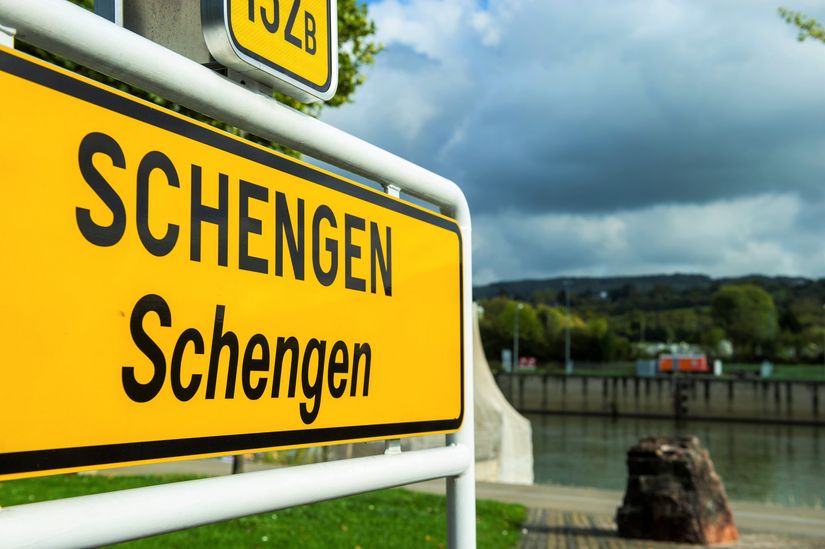 Αμέση αλλά «εν μέρει» ένταξη της Βουλγαρίας στη ζώνη Σένγκεν