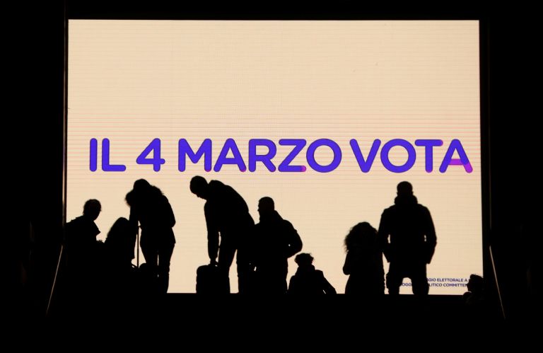 Ιταλία: Προβάδισμα στο κίνημα Πέντε Αστέρων δίνουν οι δημοσκοπήσεις | tanea.gr