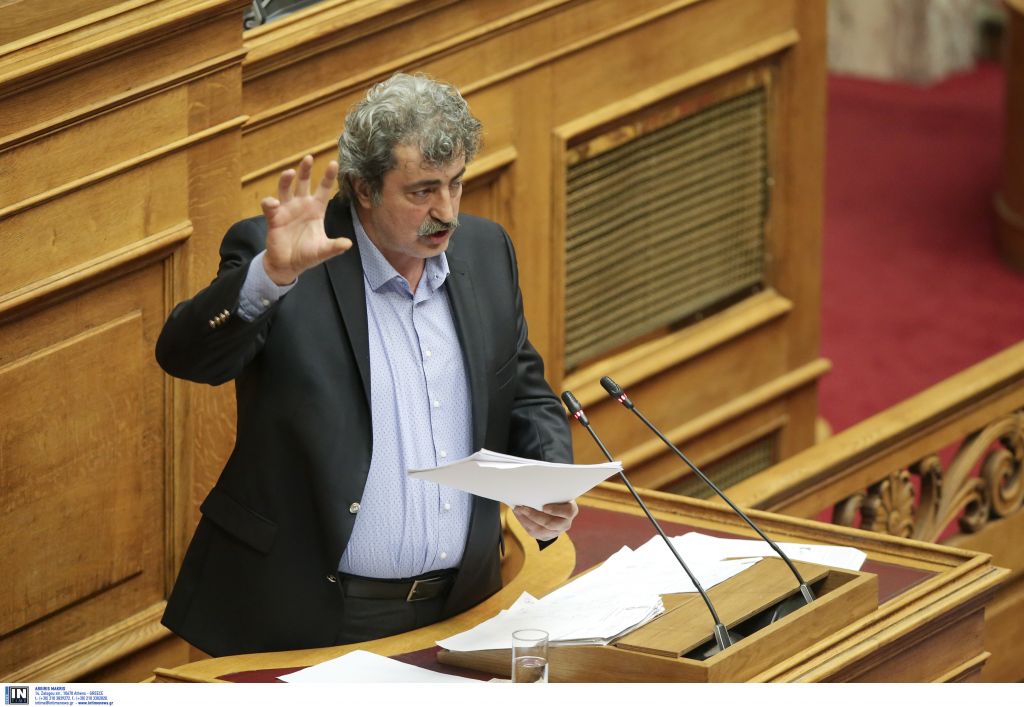 Πολάκης: Αυτοί που τρομοκρατήθηκαν προσπαθούν να με τρομάξουν