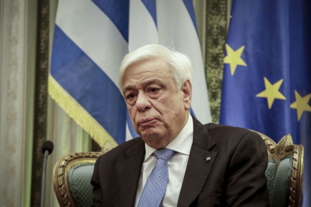 Τιμητική διάκριση από την Εκκλησία στον Προκόπη Παυλόπουλο