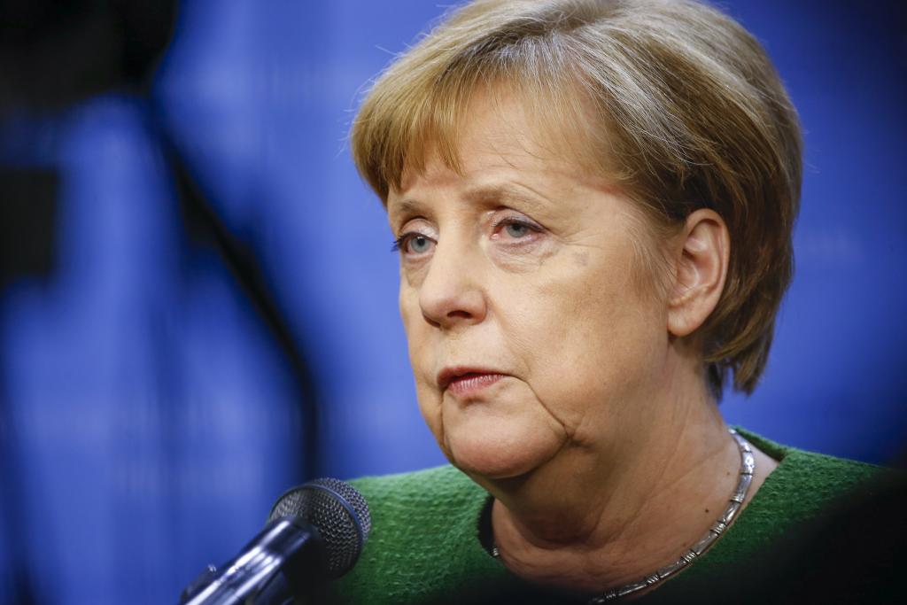 Bild: Στο «τιμόνι» του υπουργείου Υγείας επικριτής της Μέρκελ