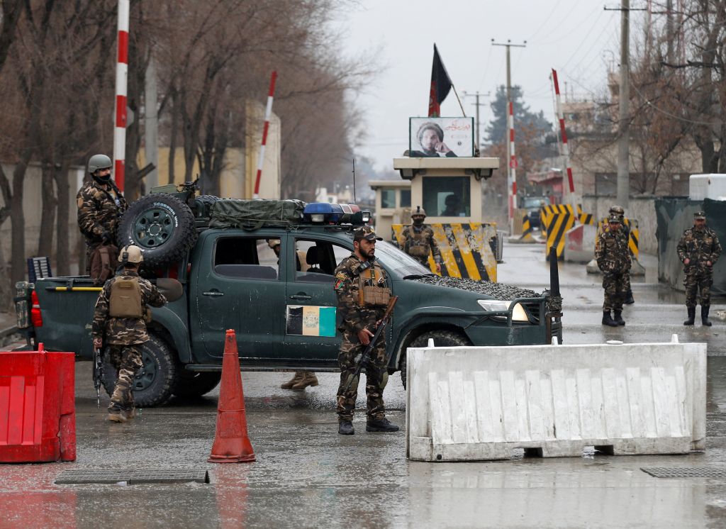«Νομιμοποίηση» προσφέρει στους Ταλιμπάν ο αφγανός πρόεδρος
