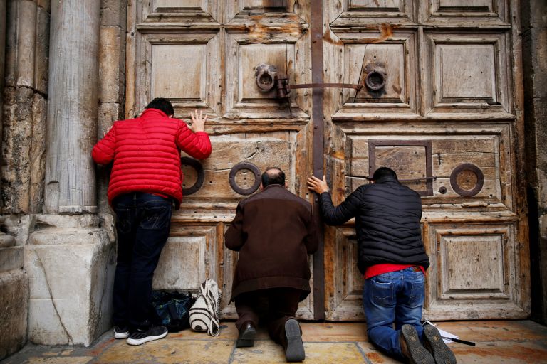 Κλειστός για δεύτερη μέρα ο Ναός Αναστάσεως στα Ιεροσόλυμα | tanea.gr