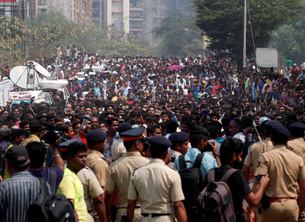 Ινδία: Το τελευταίο αντίο στη σταρ του Μπόλιγουντ Σρίντεβι