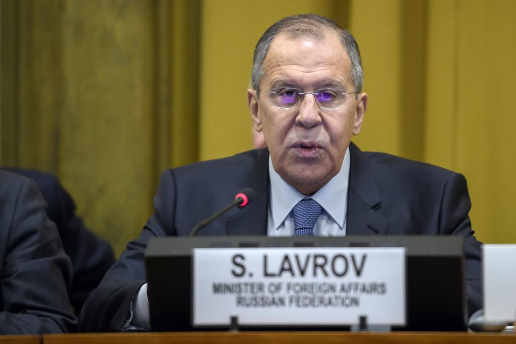Λαβρόφ: Οι ΗΠΑ εκπαιδεύουν την Ευρώπη στη χρήση πυρηνικών όπλων