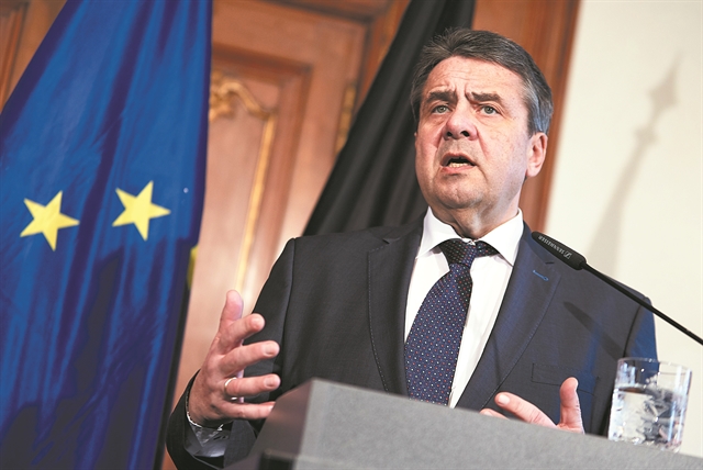 «H Ευρώπη είναι χορτοφάγος σε έναν κόσμο σαρκοφάγων»