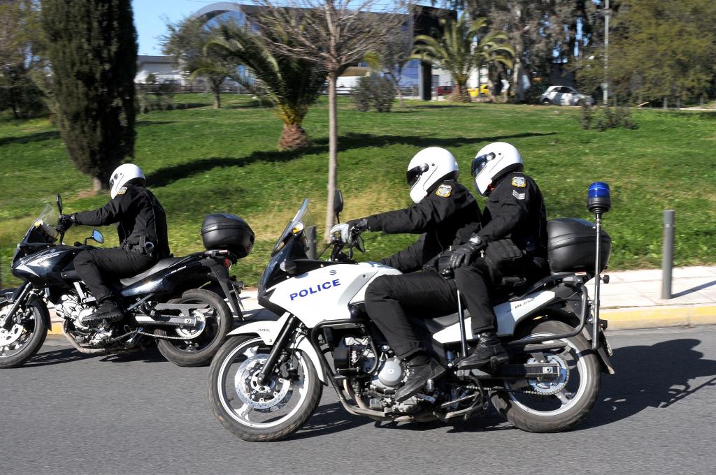 Ηλικιωμένος οδηγούσε ανάποδα στην εθνική Θεσσαλονίκης – Ν. Μουδανιών