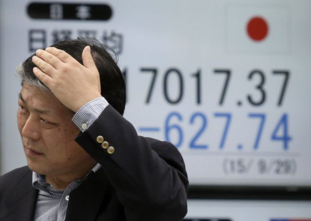 Οι δασμοί Τραμπ κλονίζουν και το χρηματιστήριο του Τόκιο