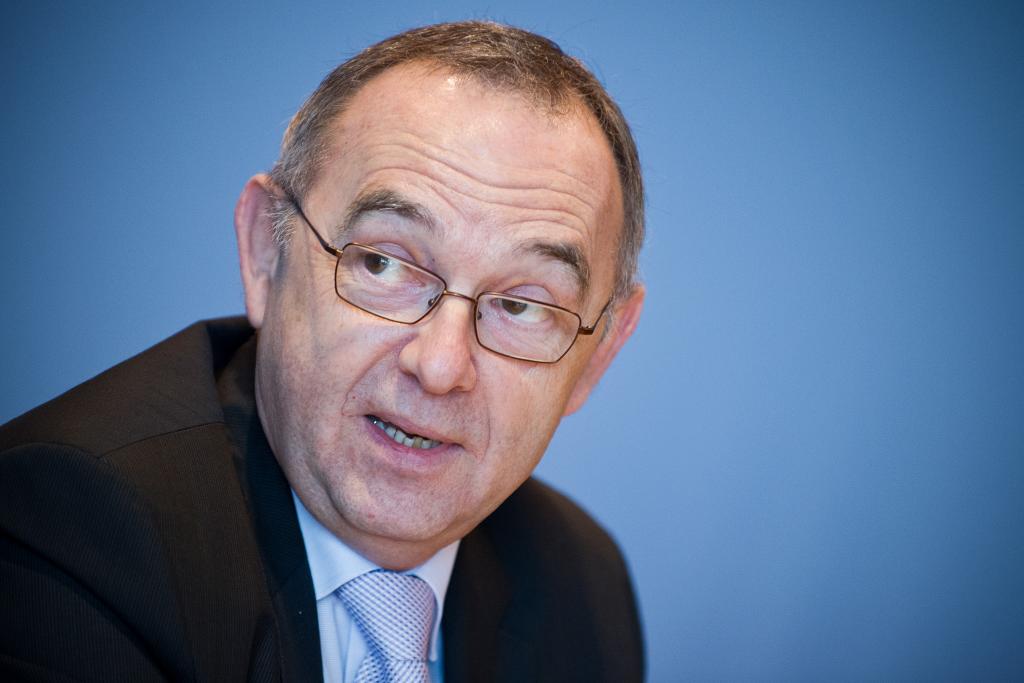 DW: Ο Μπόργιανς για τη λίστα, τον Τσίπρα και τη φοροδιαφυγή