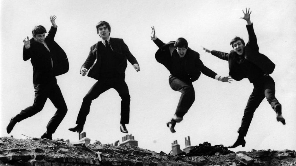 Αντί 358.000 δολ. πουλήθηκαν άγνωστες φωτογραφίες των Beatles