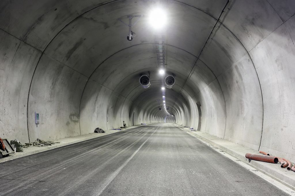 Κυκλοφοριακές ρυθμίσεις στις σήραγγες «Παναγοπούλας»