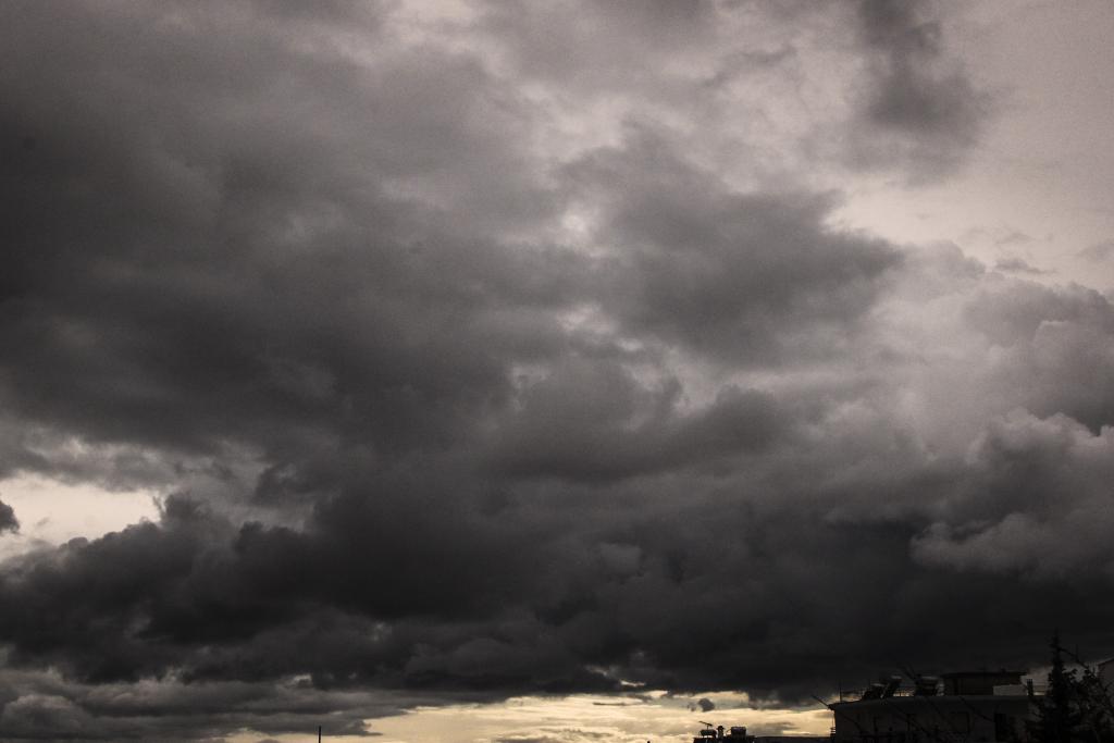 Ερχεται «φθινόπωρο» με έντονα φαινόμενα