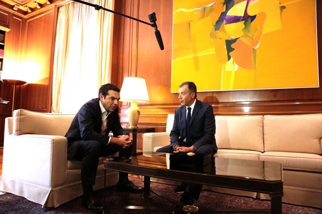 Συνάντηση Τσίπρα – Θεοδωράκη τη Δευτέρα