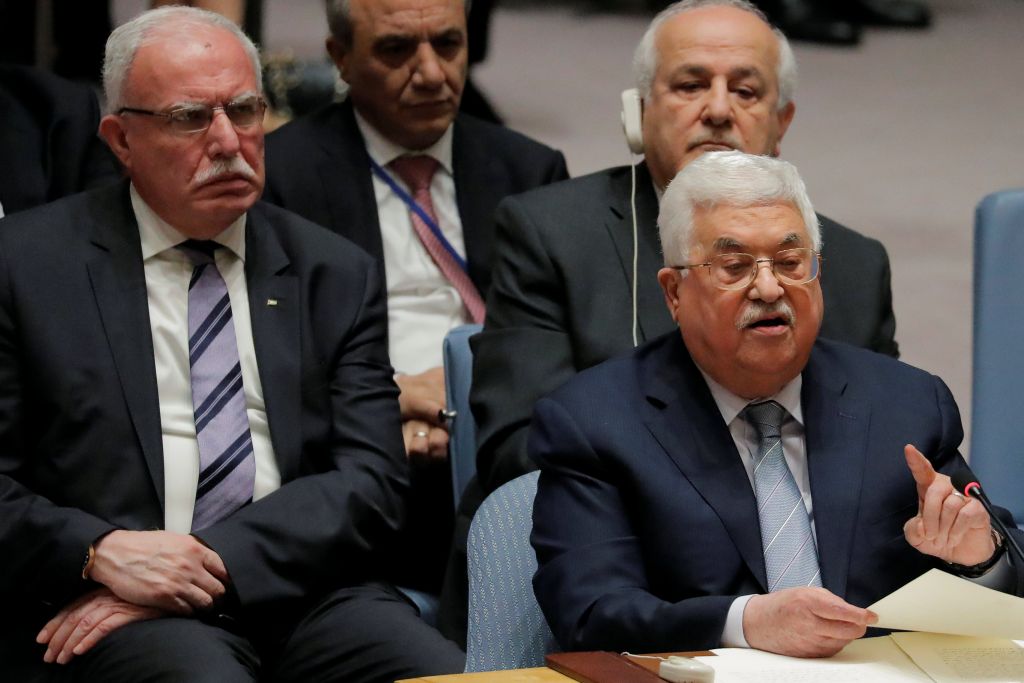 Καταδίκη Λευκού Οίκου για τα σχόλια του Μαχμούντ Αμπάς