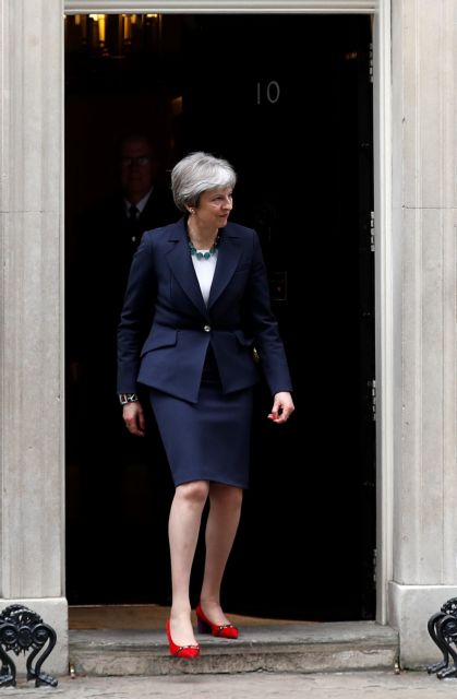 Αγνοεί η ΕΕ τις κόκκινες γραμμές της Μέι