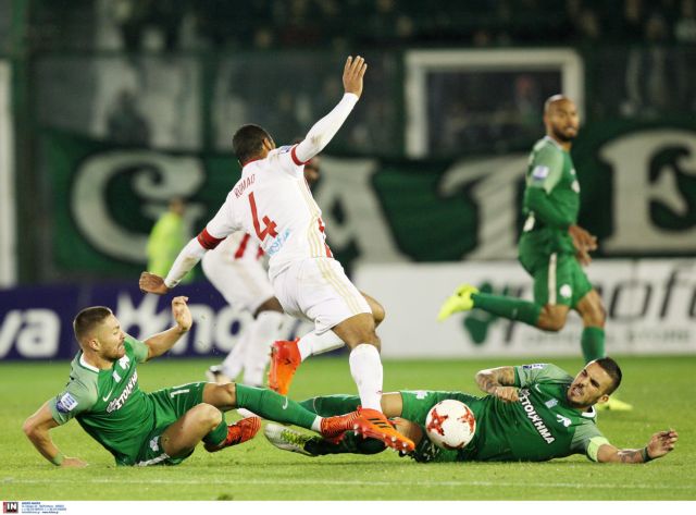 Σημαδεύει επτά τρίποντα