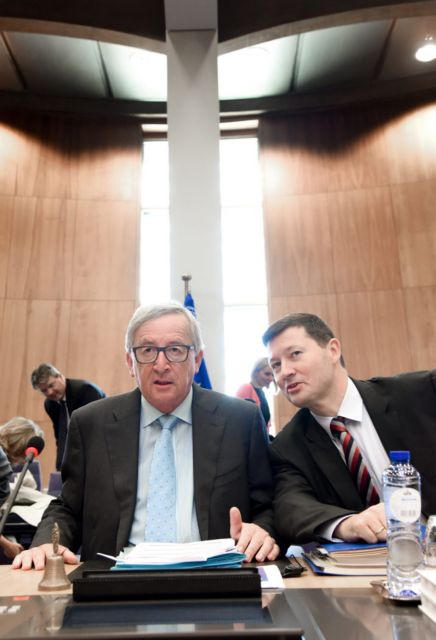 Ο Γερμανός που «έκλεψε» το τιμόνι της ευρωμηχανής