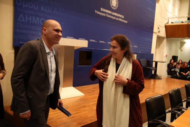 Άρον άρον οργανώθηκε η τελετή υποδοχής του νέου υφυπουργού