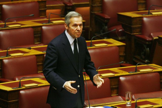 Τεντωμένα νεύρα για τα «φάλτσα» βουλευτών