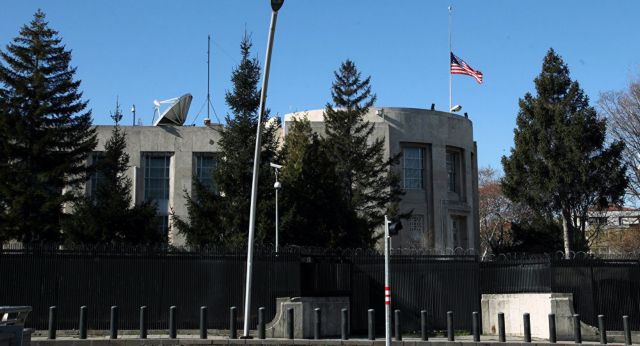 Κλείνει η αμερικάνικη πρεσβεία στην Αγκυρα λόγω απειλής