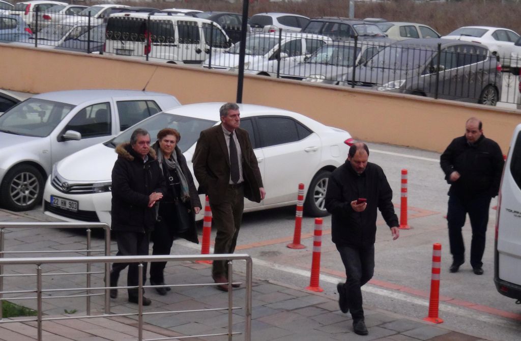 Eλληνας πραγματογνώμονας για τους στρατιωτικούς στην Αγκυρα