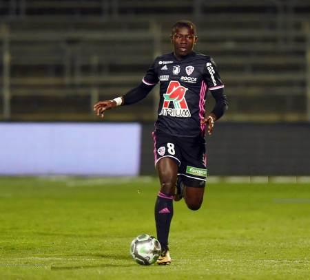 Κλεισμένο θεωρούν οι Γάλλοι τον Καμαρά της Αζαξιό