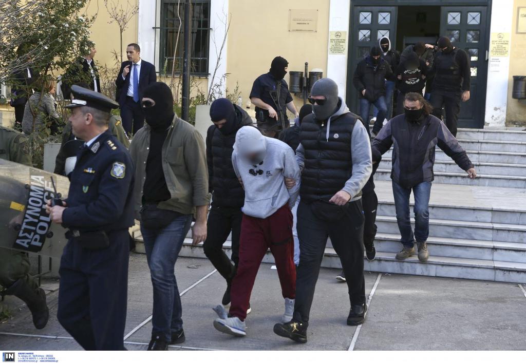 Compat 18: Αντιμέτωποι με τη κατηγορία της εγκληματικής οργάνωσης