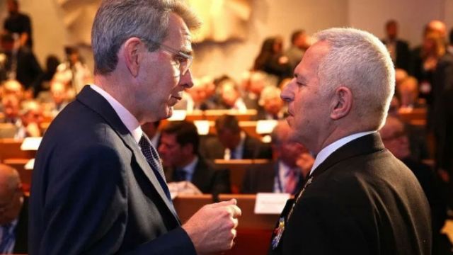 «Παρών – απών» ο Καμμένος