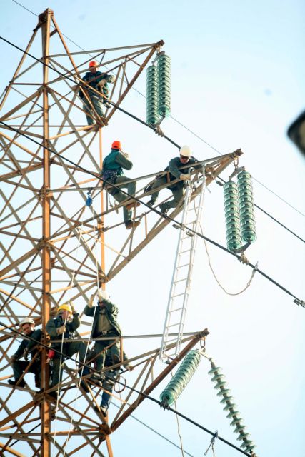 Ανοίγει πόρτα σε εθελουσία