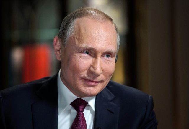 Επτά υποψήφιοι απέναντι στον Πούτιν
