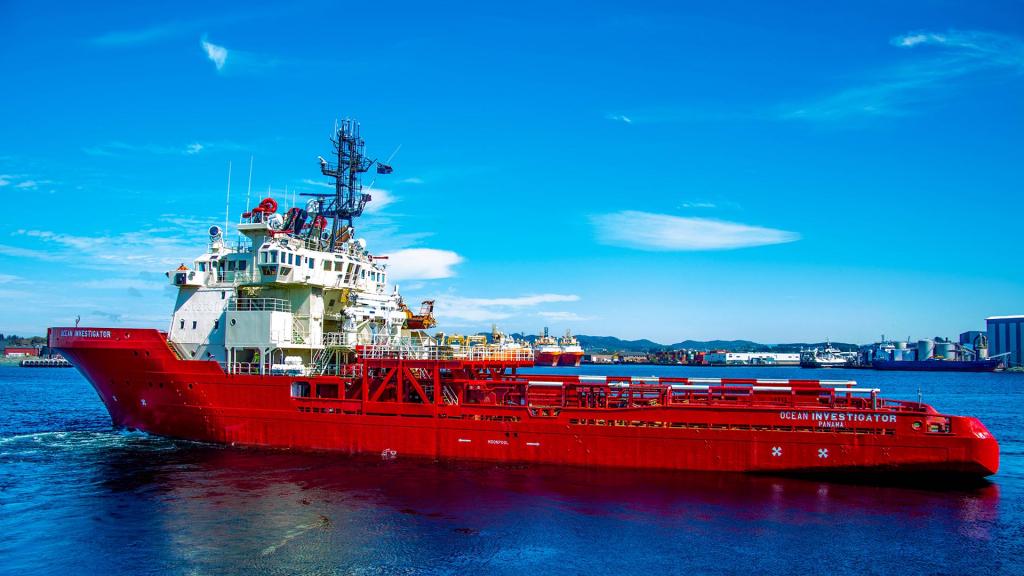 Σκάφος της ExxonMobil πλέει προς την κυπριακή ΑΟΖ