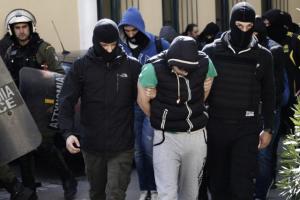 Τέσσερις στη φυλακή για τις ακροδεξιές επιθέσεις