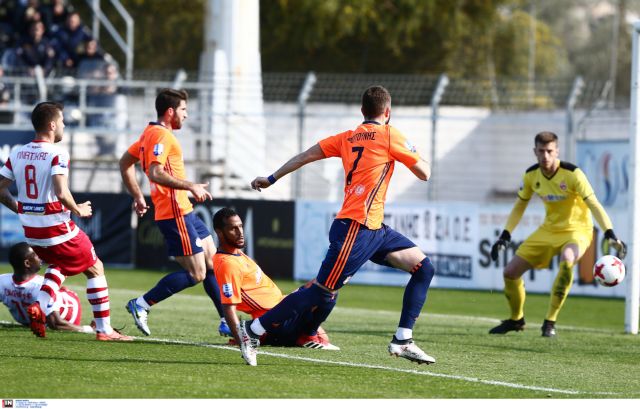 «Καρέ» στα Περιβόλια