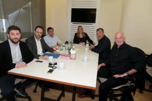 Κίνημα Αλλαγής: Λευκός καπνός για την Κεντρική Επιτροπή – Ηχηρή διαφωνία Ανδρουλάκη