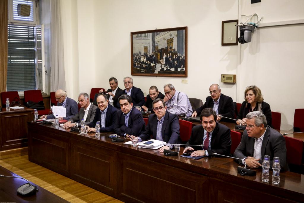 Να καταθέσει για το ΚΕΕΛΠΝΟ ζήτησε η Λ. Νικολοπούλου