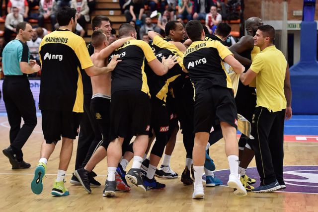 Αστρο λαμπρό την οδηγεί!