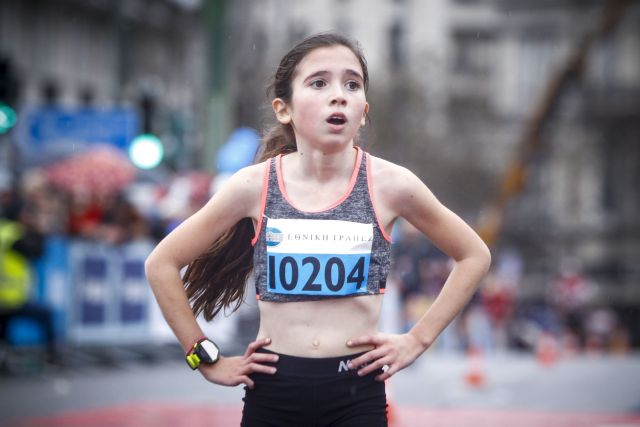 Η 12χρονη που έκλεψε την παράσταση στον Ημιμαραθώνιο της Αθήνας