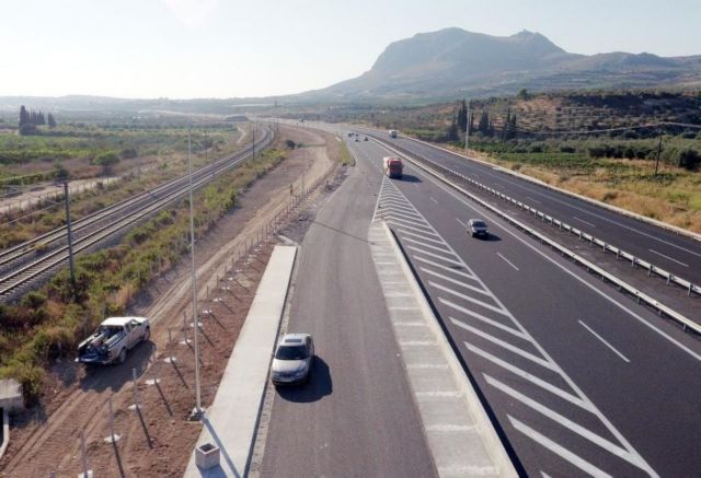 Ζητεί εξηγήσεις για τη σαλαμοποίηση