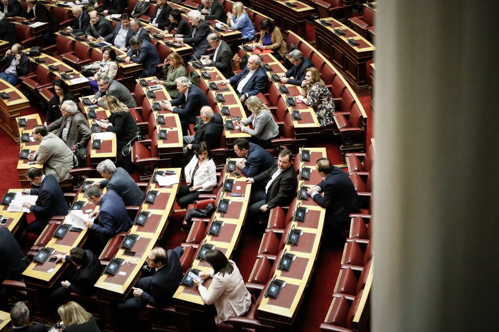 Νέα απειλητική επιστολή στους βουλευτές για το Σκοπιανό