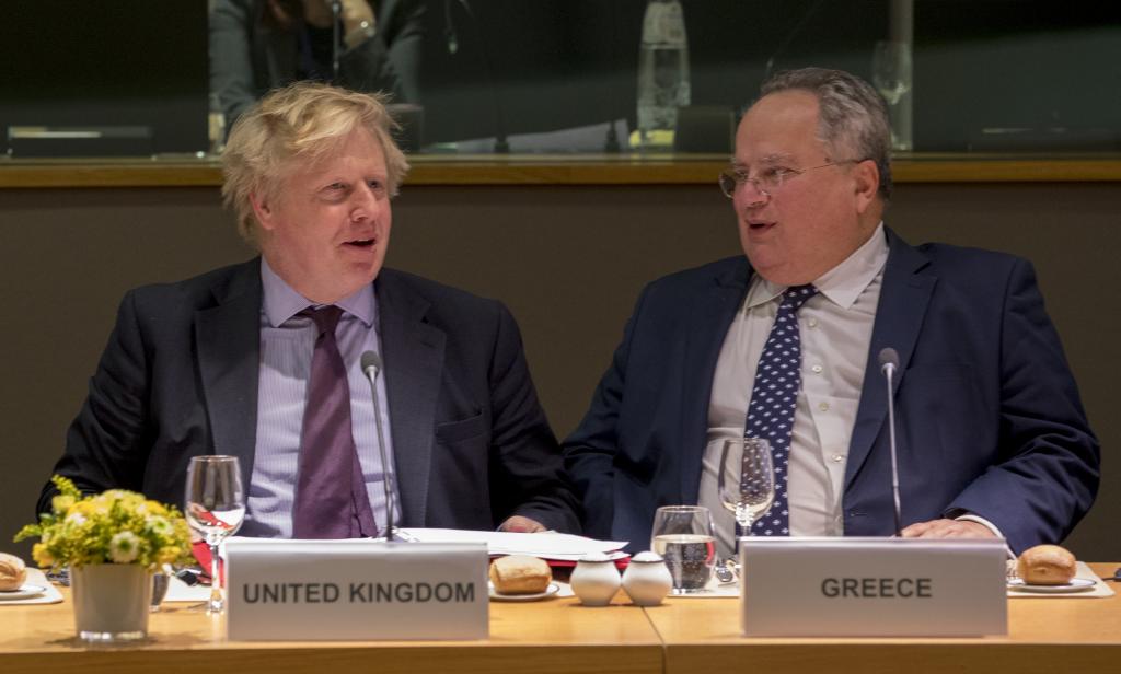 Κοτζιάς: H Μέρκελ παρενέβη στον Ερντογάν για τους στρατιωτικούς