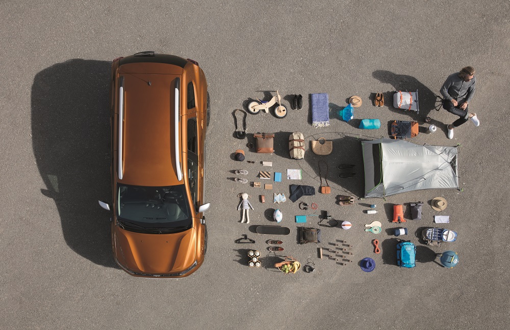 Το νέο Dacia Duster σε πολλαπλές εκδόσεις και με πακέτα αξεσουάρ